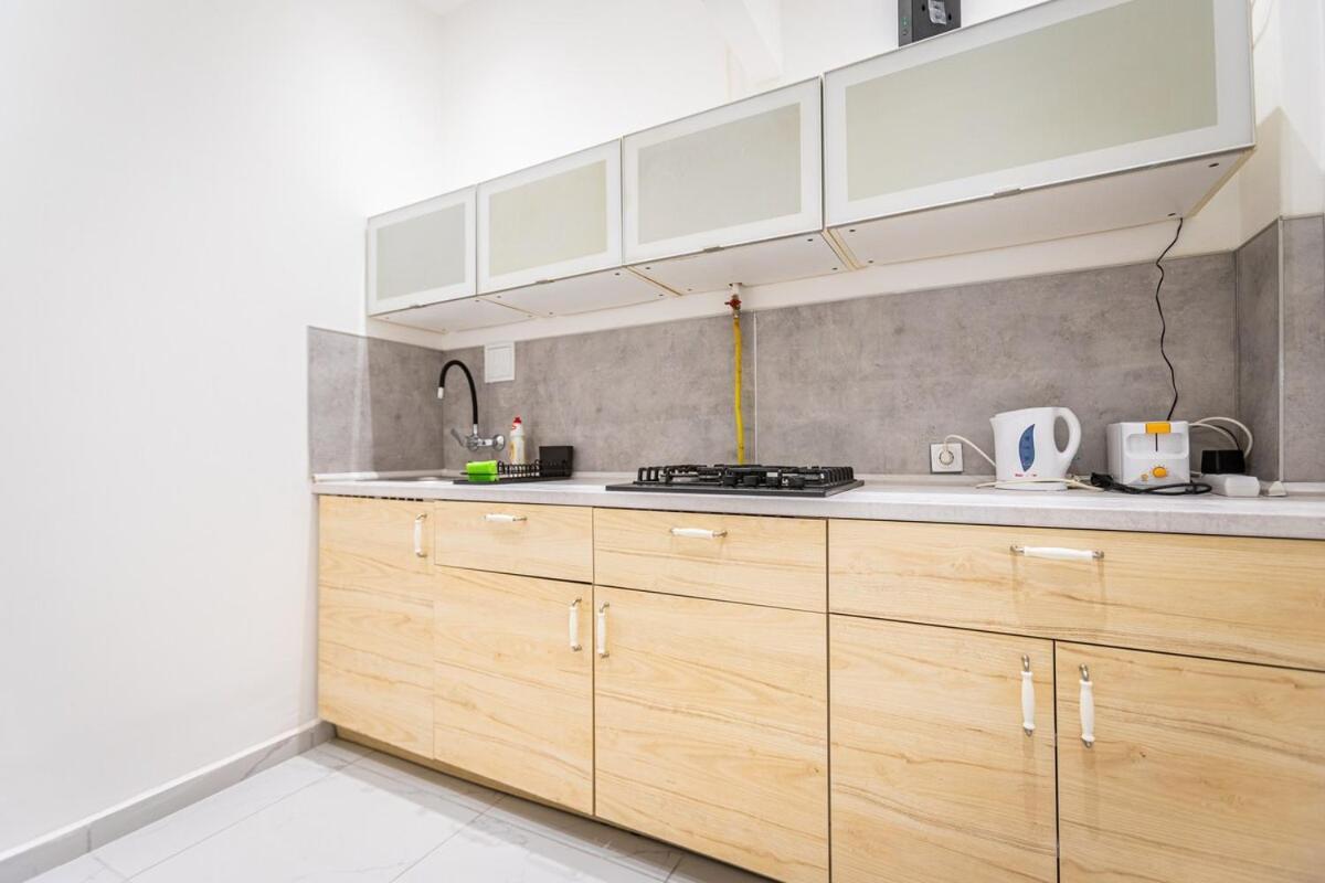 Quiet On The Danube River Apartment