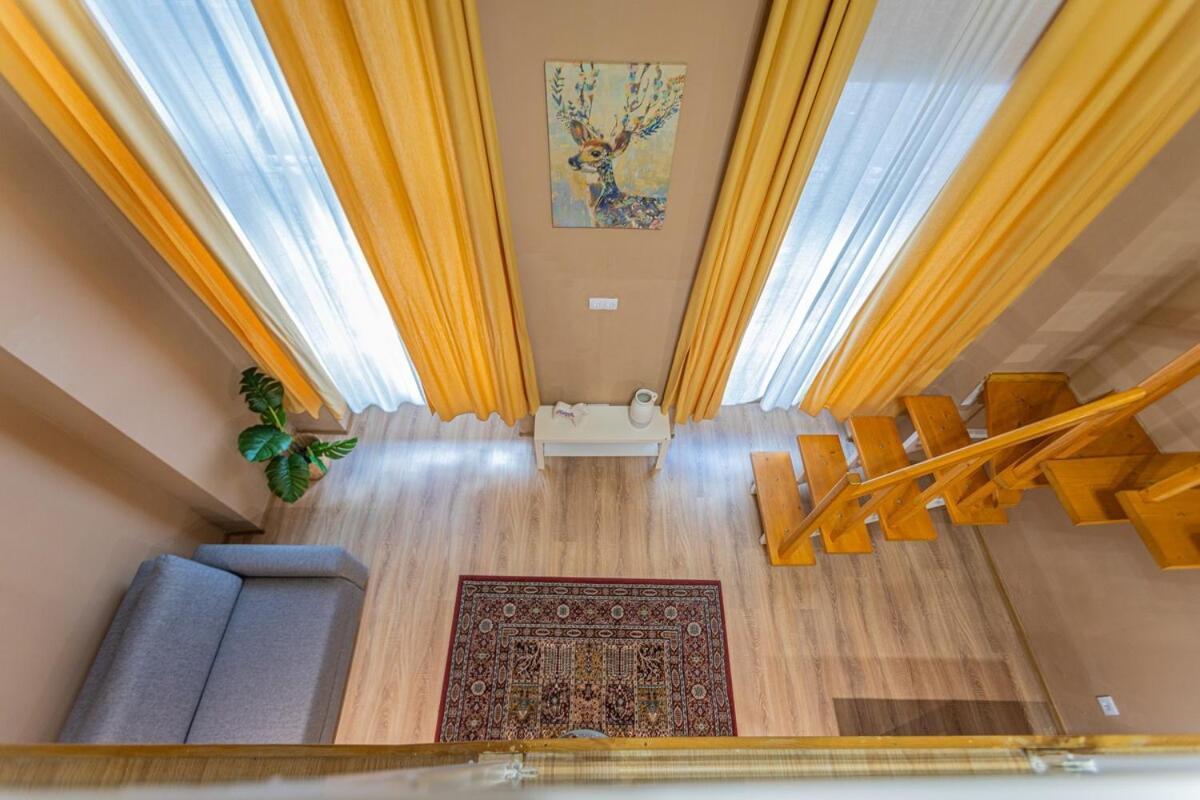 Apartment Quiet On The Danube River